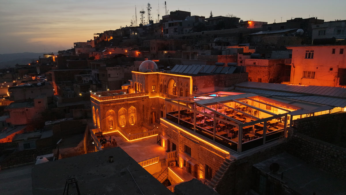 Tarihi Taş Mekan